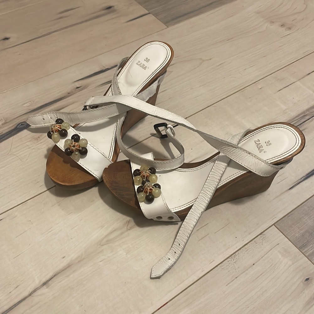 Zara Wood Sandals w/Beads sz 38